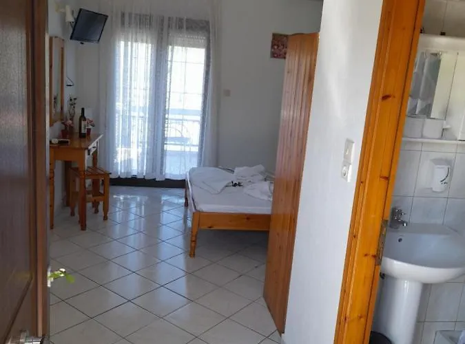 Giola Aparments And 2 Apartament Astris