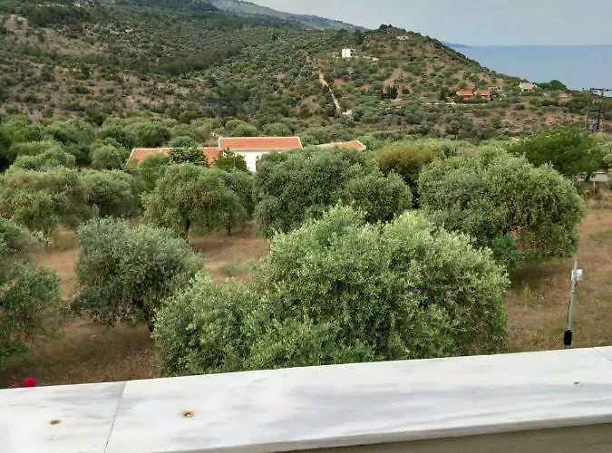 Giola Aparments And 2 Apartament *