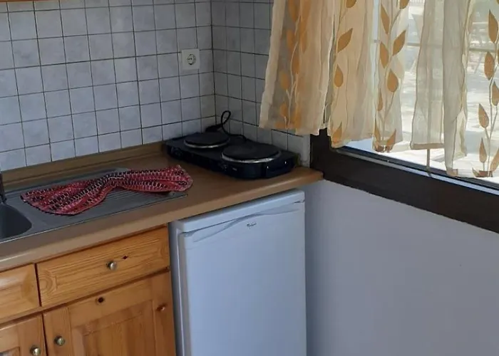 Giola Aparments And 2 Apartament *