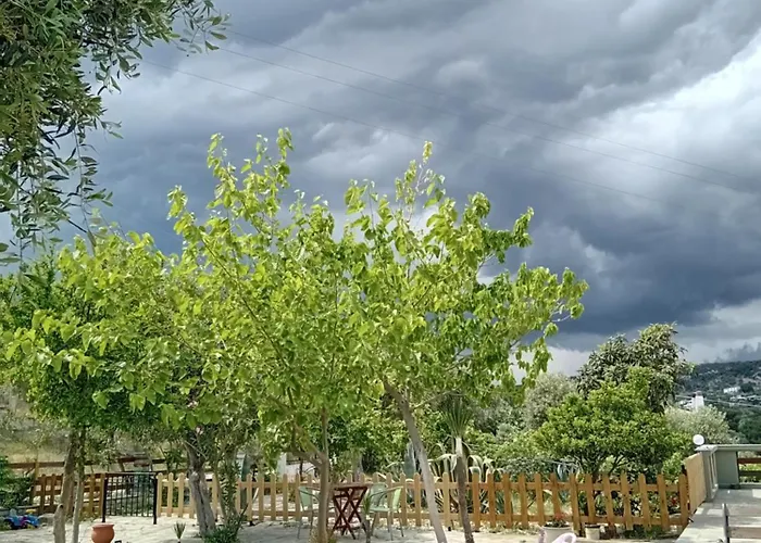 Giola Aparments And 2 Apartament