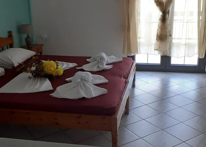 Giola Aparments And 2 * Astris