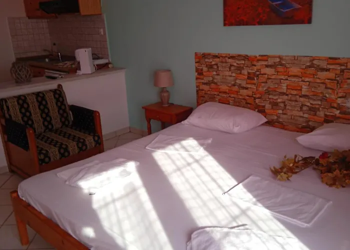 Giola Aparments And 2 Apartament Astris