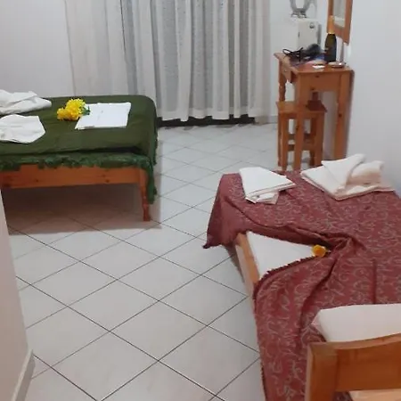 Giola Aparments&studios 2 *