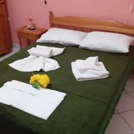 Giola Aparments&studios 2 Astris