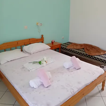 Giola Aparments&studios 2 * Astris