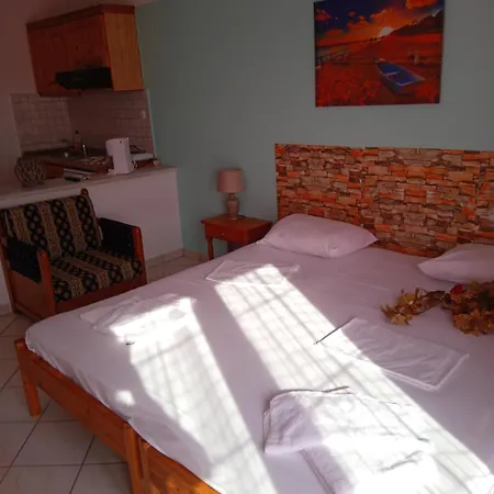 Giola Aparments And 2 Апартаменты Астрис