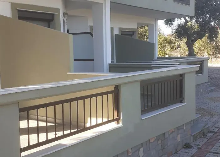 Giola Aparments And 2 * Αστρίδα