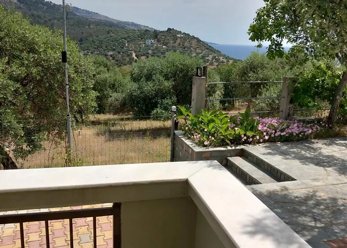 Giola Aparments And 2 *