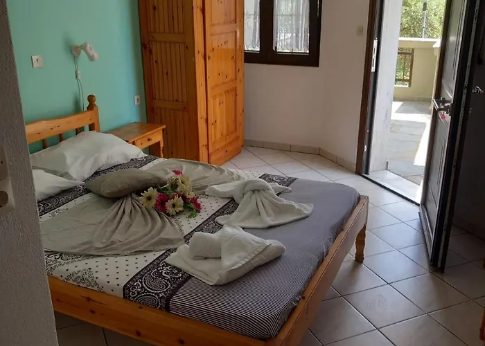 Giola Aparments And 2 *