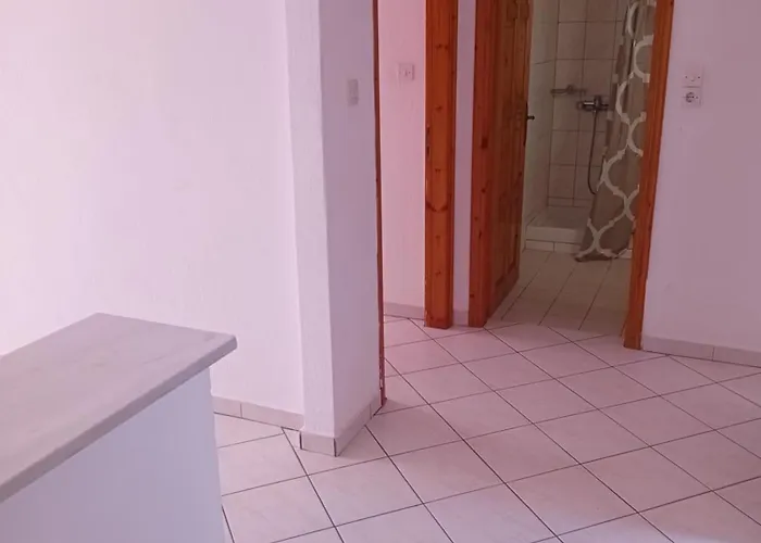 Giola Aparments And 2 Διαμέρισμα Αστρίδα