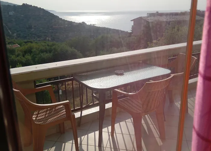 Giola Aparments And 2 Αστρίδα